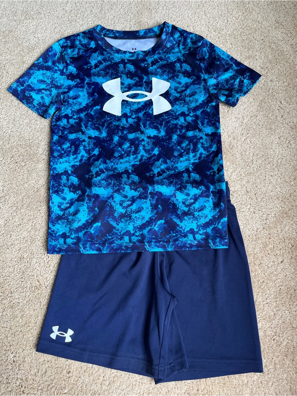 Under Armour Blue Camo Performance Tee and Navy Shorts Set size 6